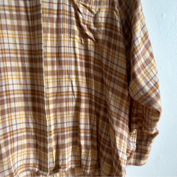 Aritzia Wilfred Free Tan Plaid Button Down Flannel Shirt - Picture 8 of 11